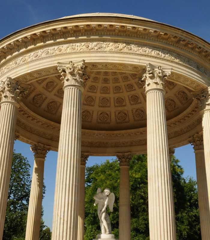 Full-day private Paris tour of Versailles, featuring the palace interiors, fountains, gardens, and royal history