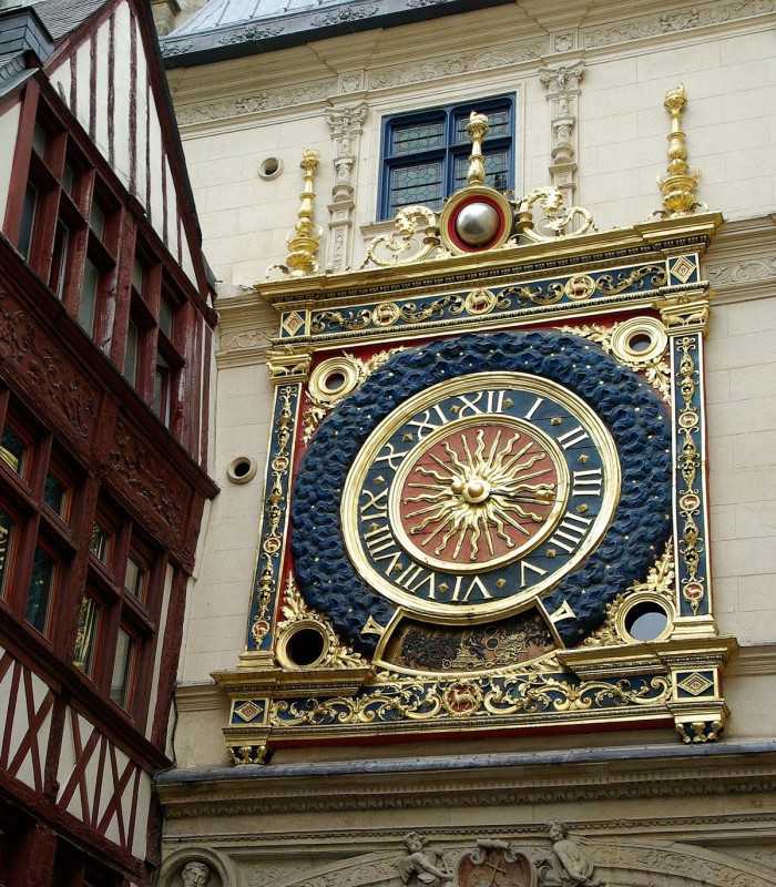 Oldest astronomical clock, the Gros-Horloge of Rouen, seen on a private day trip from Paris