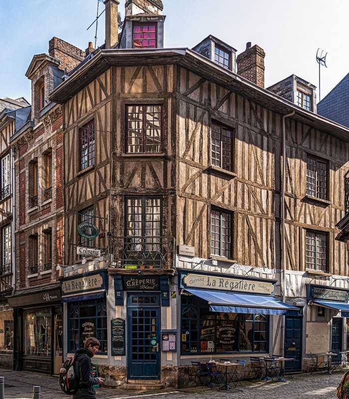 Historic streets of Rouen and Honfleur’s harbor visited on a private guided tour from Paris