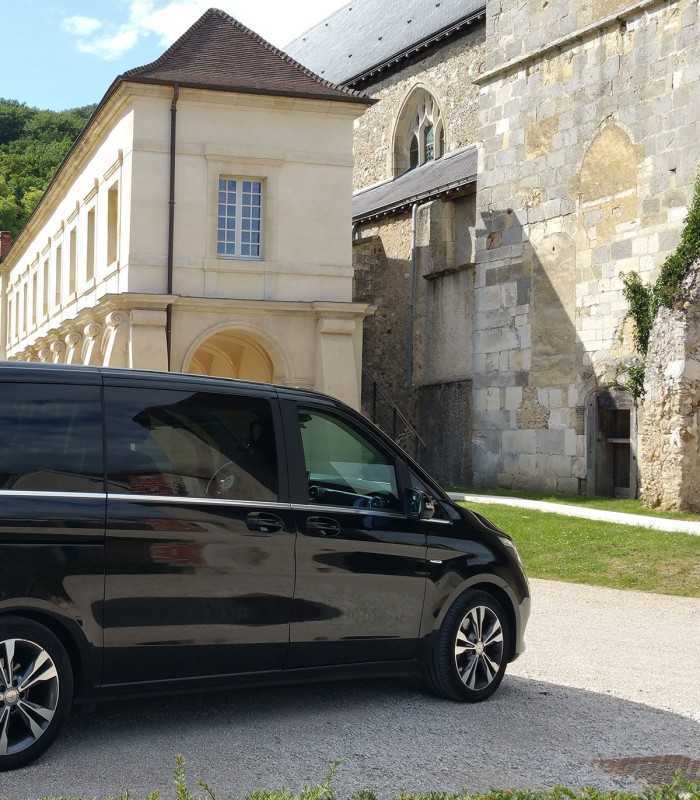 Champagne luxury wine tour in Hautvillers