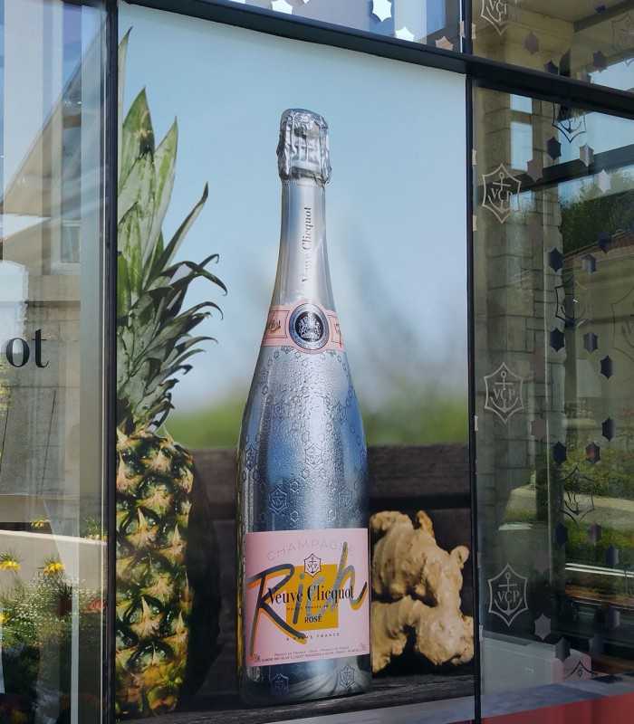 Champagne tour from Paris : shared & private tours at Veuve Clicquot available